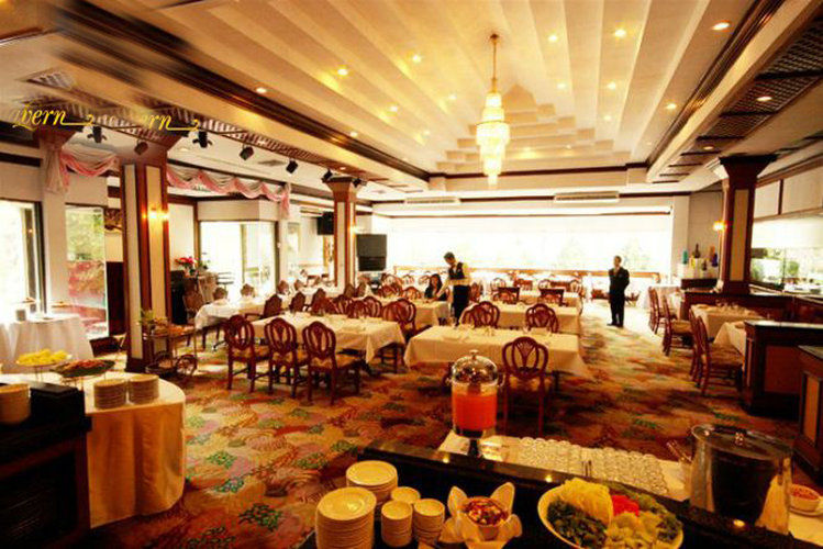 होटल Louis Tavern